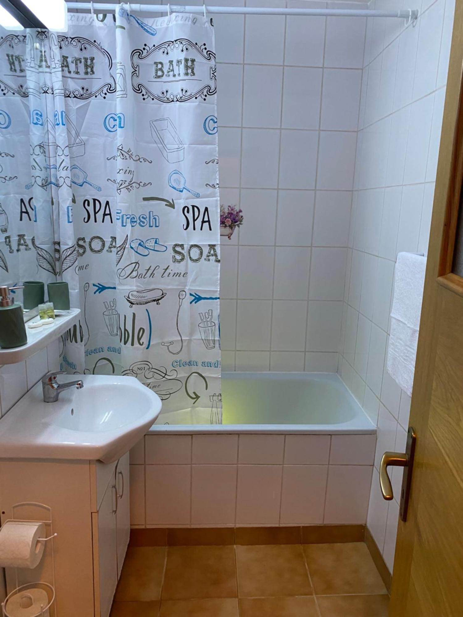 Central Relaxation Apartment Bucharest Luaran gambar