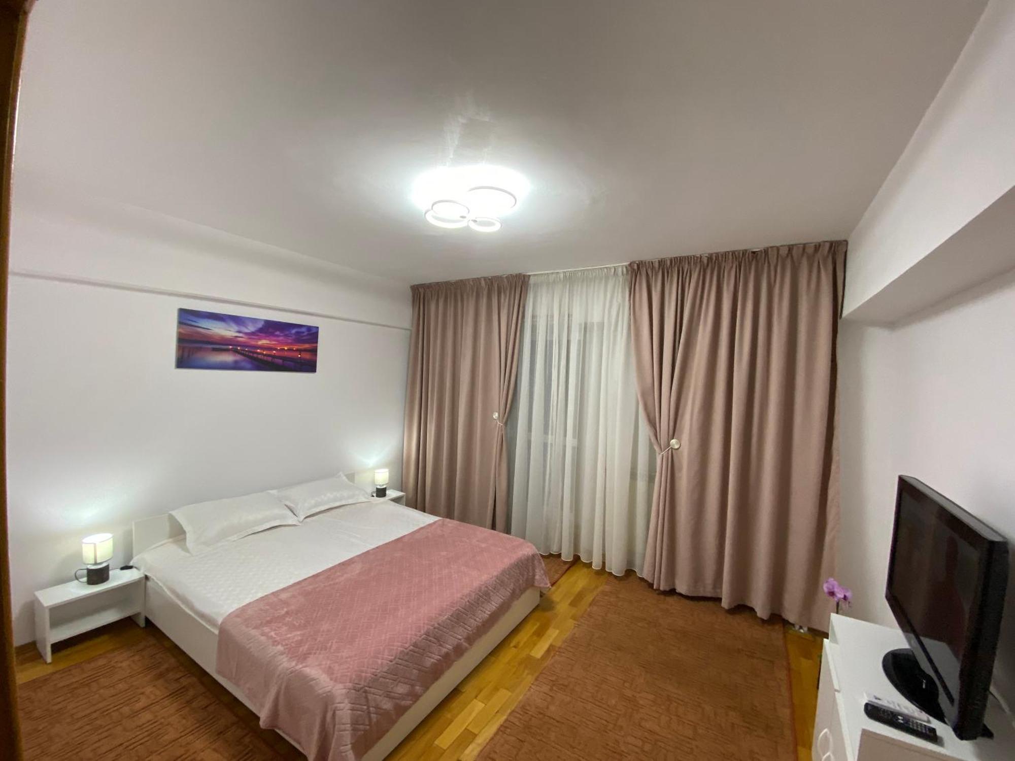 Central Relaxation Apartment Bucharest Luaran gambar