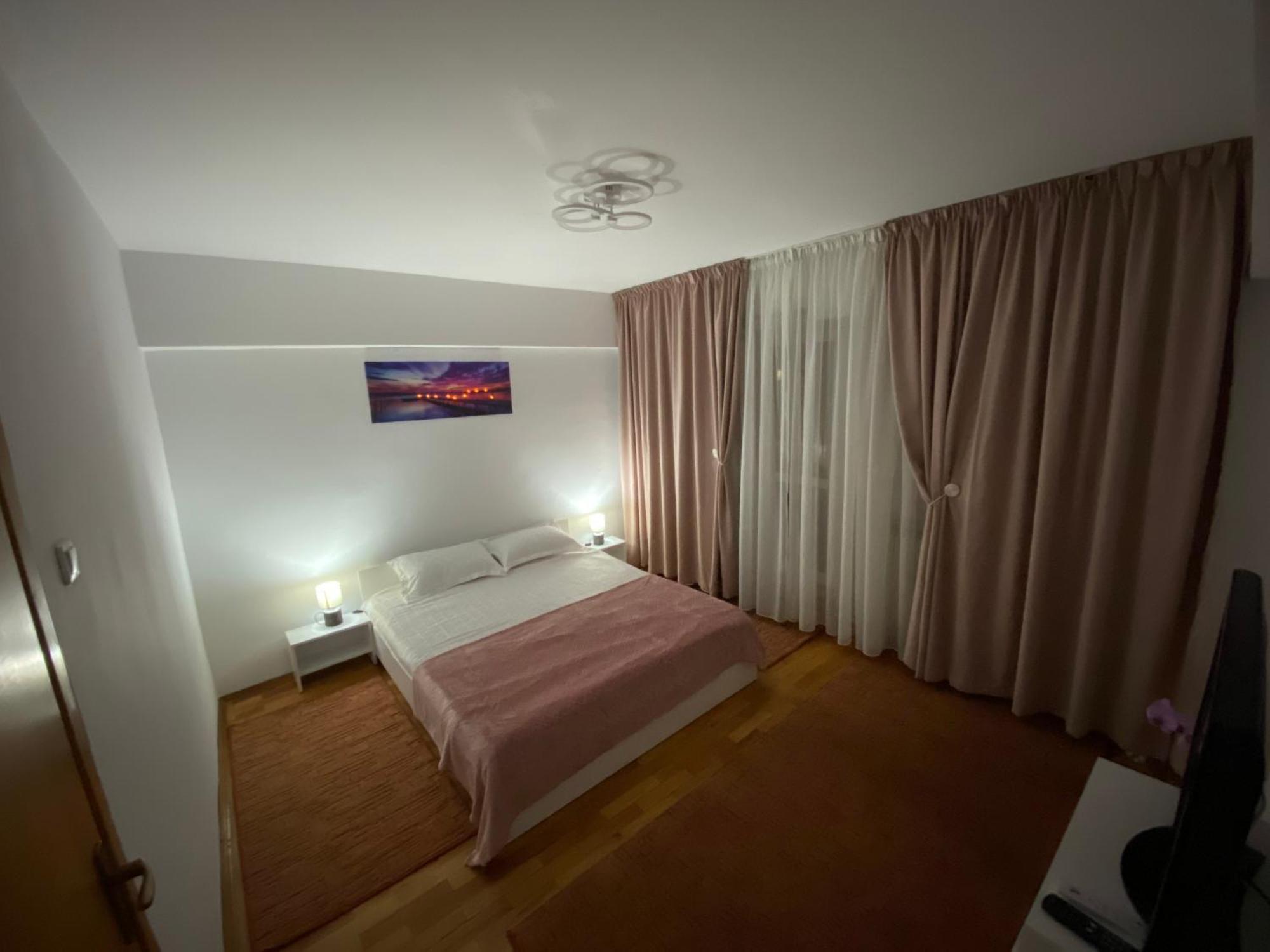 Central Relaxation Apartment Bucharest Luaran gambar