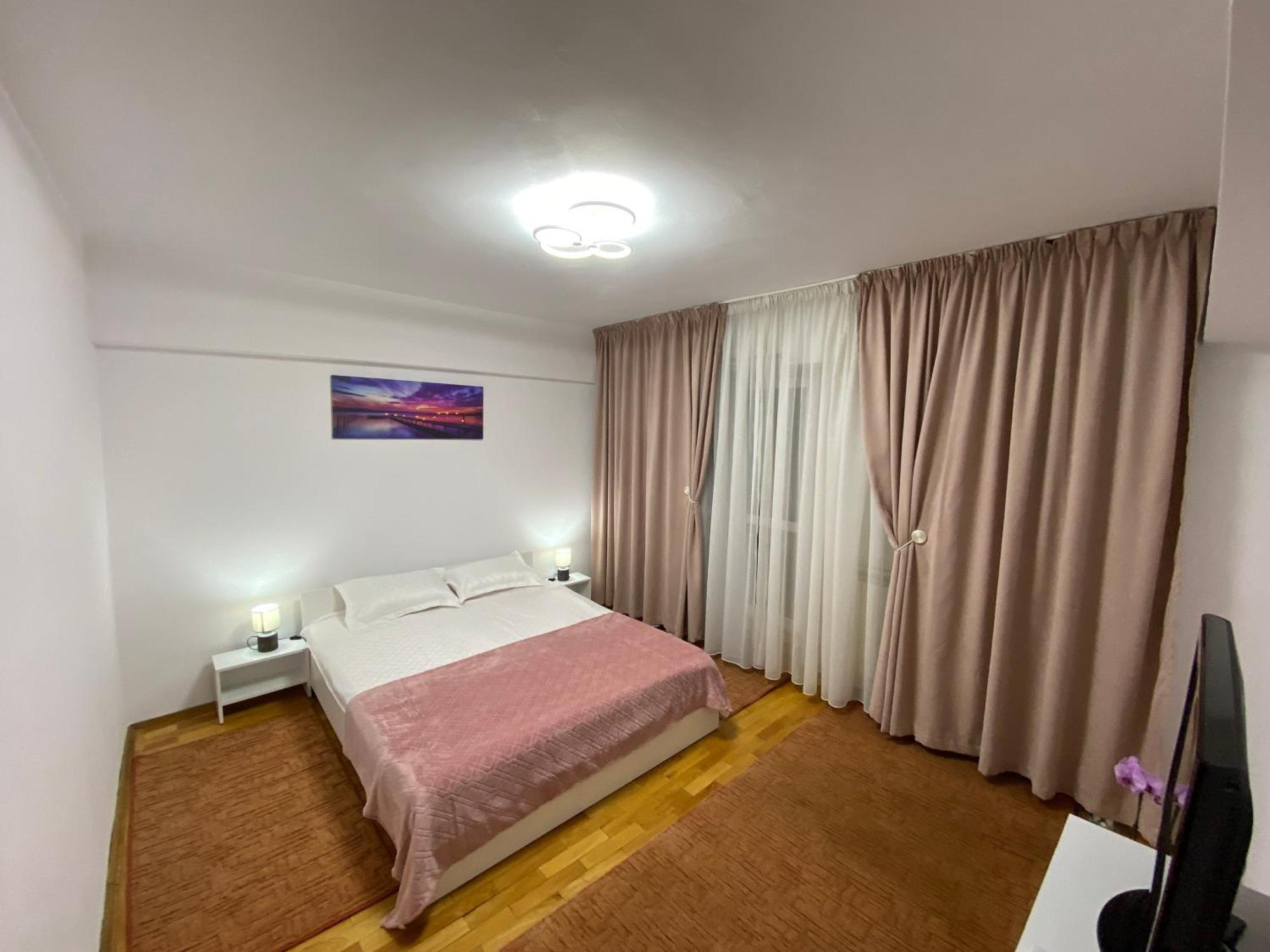 Central Relaxation Apartment Bucharest Luaran gambar