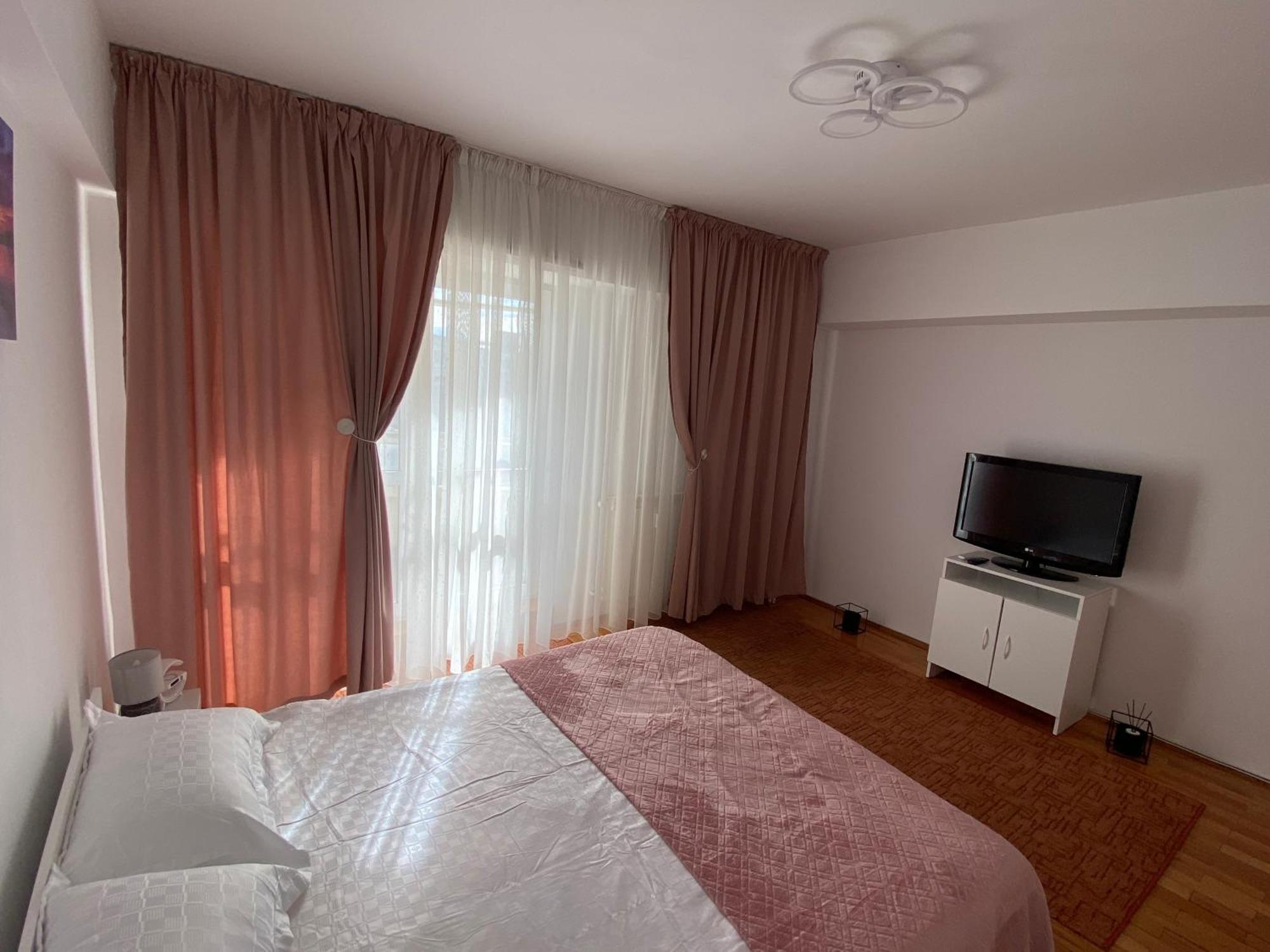 Central Relaxation Apartment Bucharest Luaran gambar